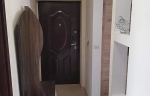Обзаведен тристаен апартамент под наем в центъра на град Велико Търново