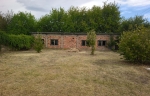 A one-storey newly built house in the village of Hotnitsa
