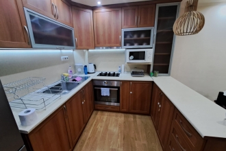 Двустаен газифициран апартамент под наем в района на парк "Дружба"